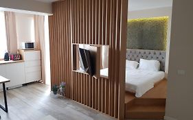 Miramar Residence